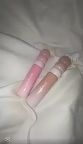 なちゅのTikTok投稿