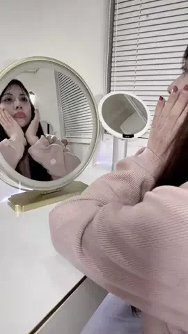 美容研究家フミィ/前田文（元男の娘）のTikTok投稿