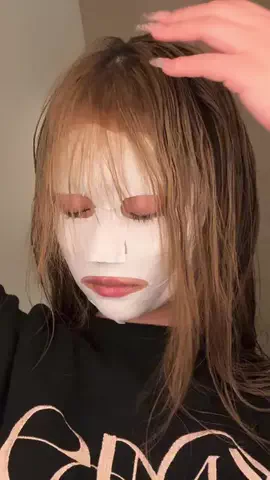 那悠のTikTok投稿