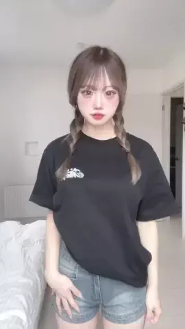 れいらのTikTok投稿