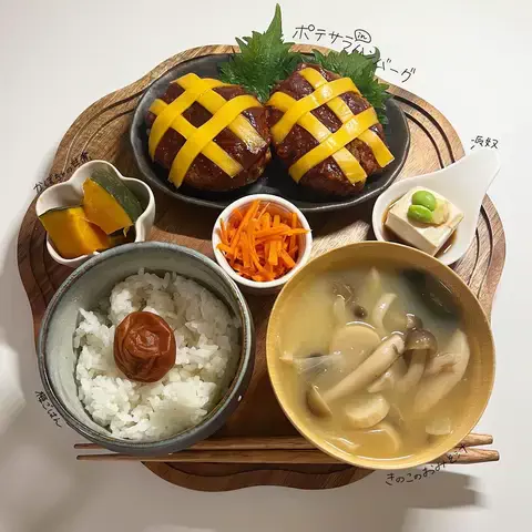 おうちごはんのTikTok投稿