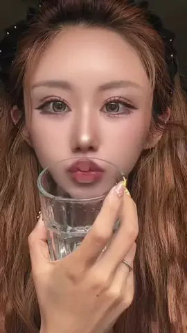 YOTSUのTikTok投稿