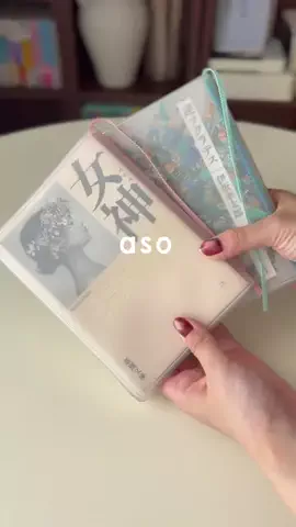 JIRIKO🍑偏愛読書ログと本のある暮らしのTikTok投稿