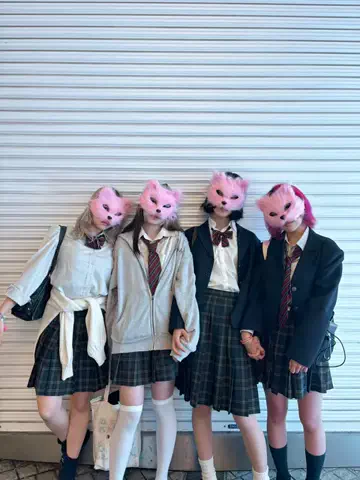 meme cult／ミームカルトのTikTok投稿