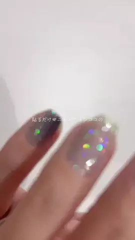 ゆゆ⋈*セルフネイルのTikTok投稿