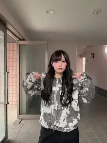 笑わない方のTikTok投稿