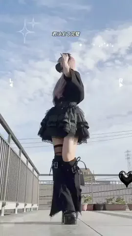 りりちゃん｜Lily 🤍𓆪のTikTok投稿