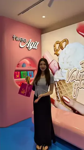 MomokoのTikTok投稿