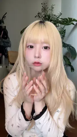 栞麗（しおり）のTikTok投稿