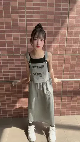 RUNA/るうのTikTok投稿