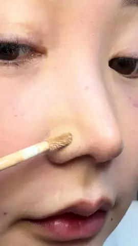 嬢のTikTok投稿