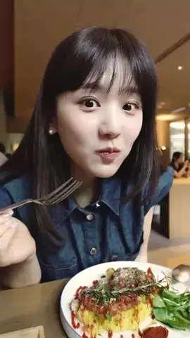 ひよんのTikTok投稿