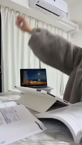 うにに┊︎新卒OLの日常💼🕊️のTikTok投稿