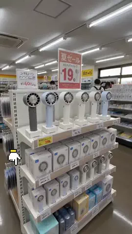 ひなのTikTok投稿