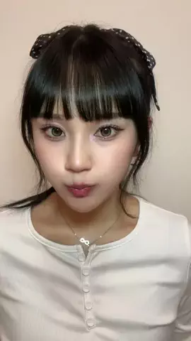 理央のTikTok投稿