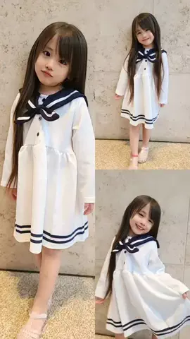りゆ♥️まりのTikTok PR投稿：このワンピース可愛すぎない？🤍👗 セーラーカラー×ふ…