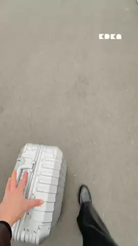 家電彼女のTikTok投稿