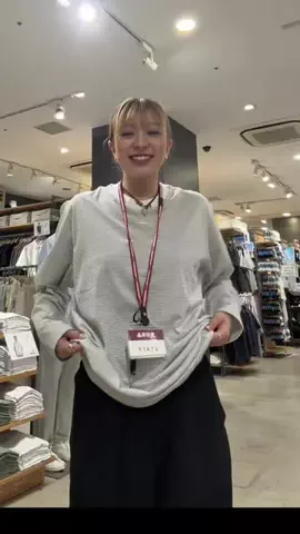 金髪スタッフのTikTok投稿