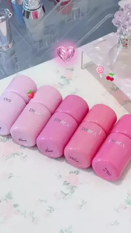 ぴーちゃん🩷ブルベ夏コスメのTikTok投稿
