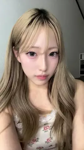 りりかのTikTok投稿