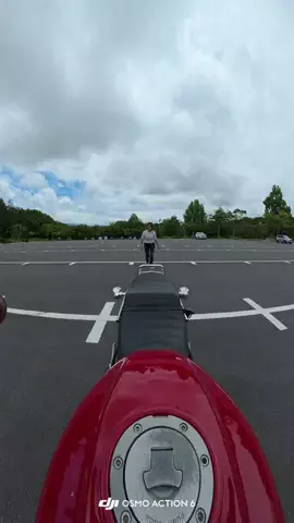 バイク女子ボウラーAIKAのTikTok投稿