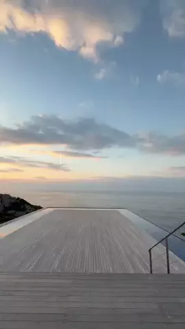 モグワイのTikTok投稿