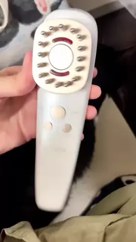 ひかる🎀山田さんちは猫まみれのTikTok投稿