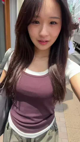 ひなのTikTok投稿