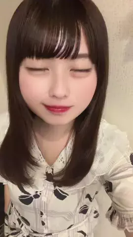 長浜 広奈(ながはまひな)のTikTok投稿