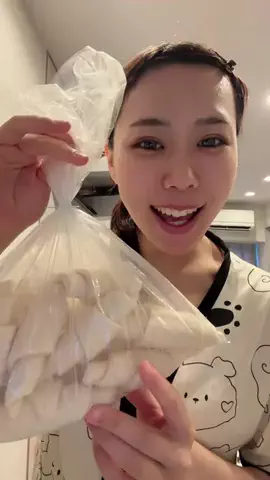 飯塚朱音(しゅおん)のTikTok投稿