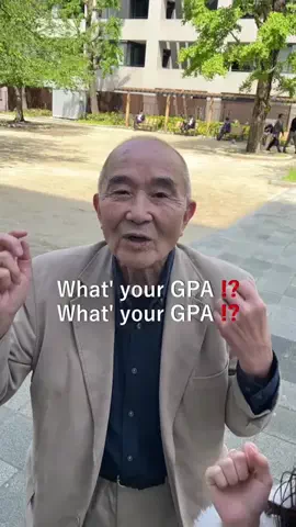 おじいの大学生活のTikTok投稿