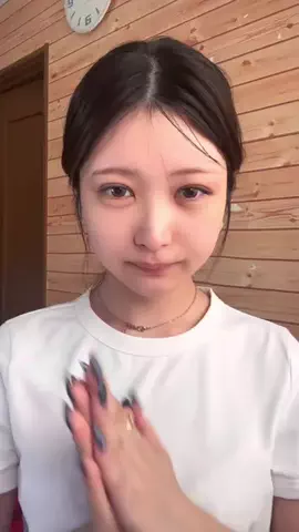 大澤　綾菜(おおさわ　あやな)のTikTok投稿
