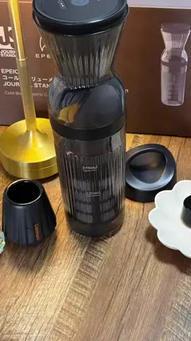 u3🍰あくびのTikTok投稿