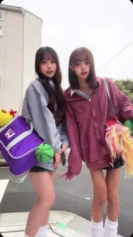 くららのTikTok投稿