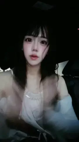 花瀬さらのTikTok投稿