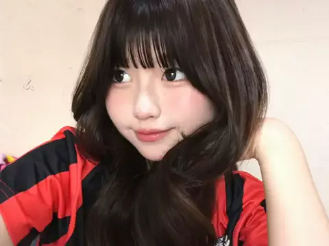 伊澤春苺 (はるめ)のTikTok投稿