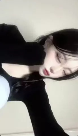 vのTikTok投稿