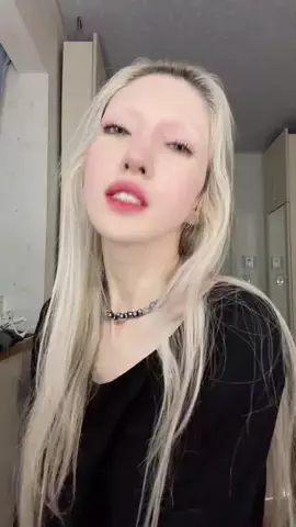 Nina UtashiroのTikTok投稿