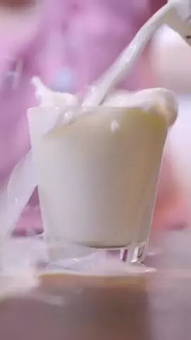 ナイトてんしょんのTikTok投稿