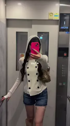 モエのTikTok投稿