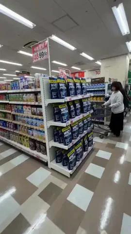 ユリのガーリークローゼットのTikTok投稿