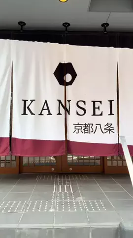 よっしぃ旅グルメのTikTok投稿