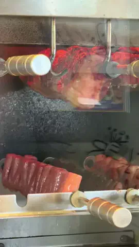 よっしぃ旅グルメのTikTok投稿
