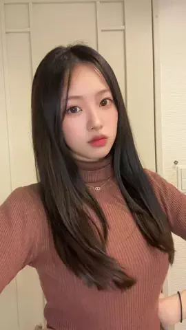 れな / 레나のTikTok投稿