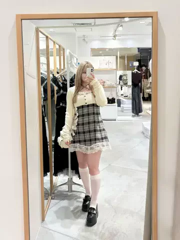 e m iのTikTok投稿