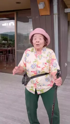 🌺南の島のおばーと孫🏝のTikTok投稿