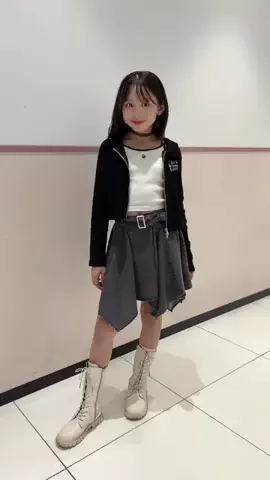 中村杏莉子♡なかむらありすのTikTok投稿