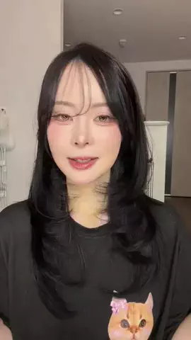 レイのTikTok投稿