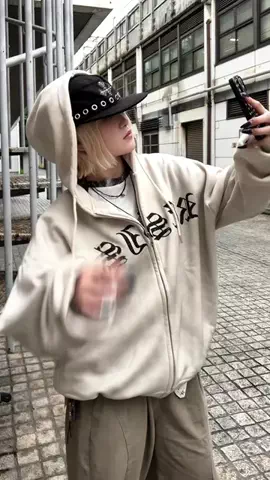 ゆかチのTikTok投稿