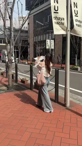 れいのTikTok投稿